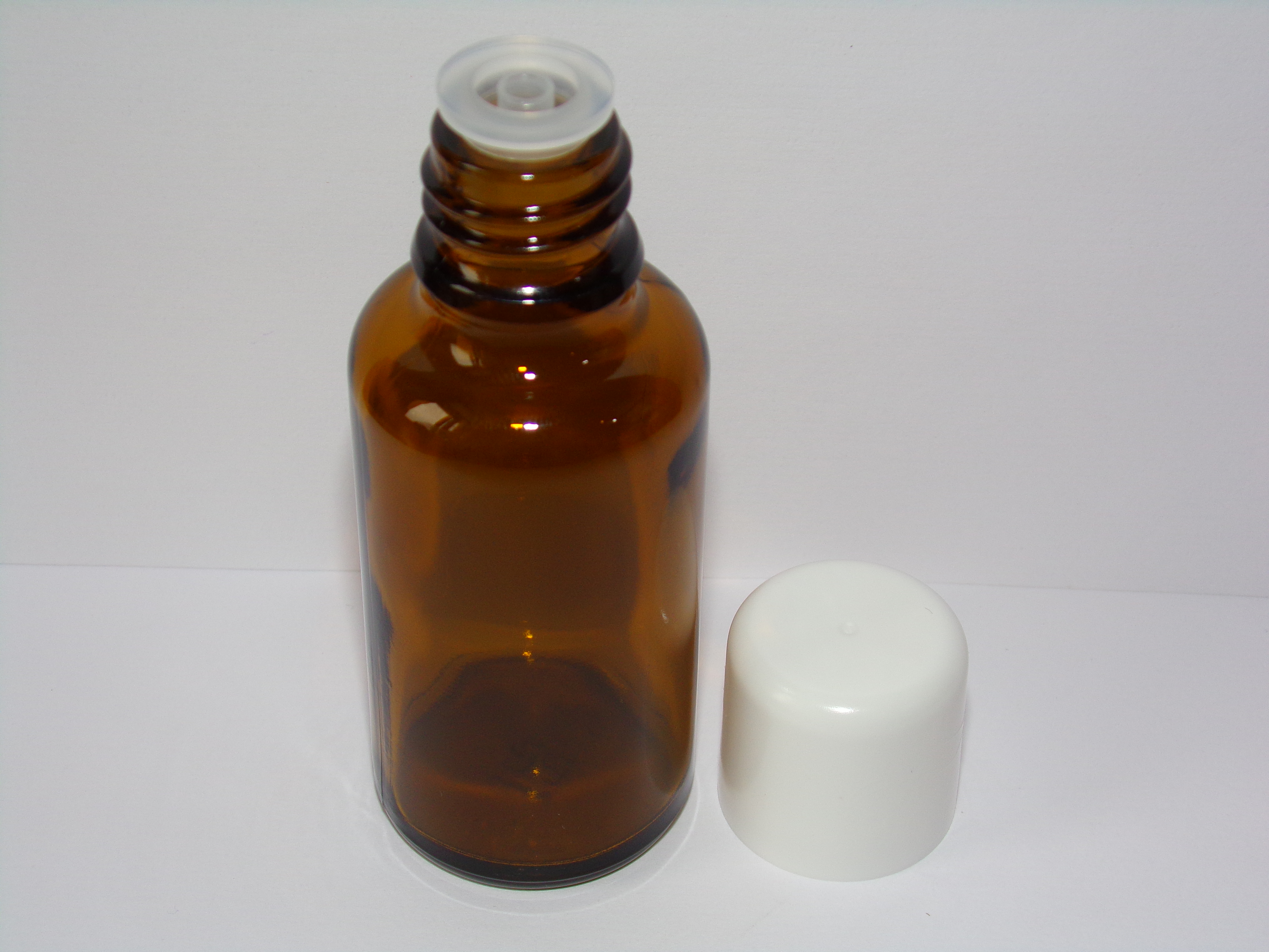 STEZA - Skleněná hnědá lékovka 50ml. včetně kapátka (Hnědá skleněná lahvička i z kapátkem a uzávěrem 50 ml.)